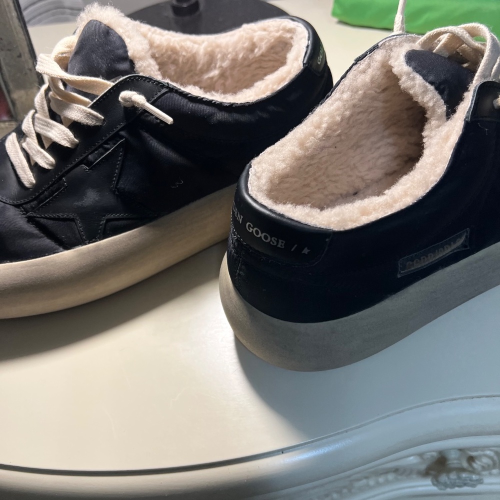 Golden Goose Women Sneakers - Picture 7 of 9